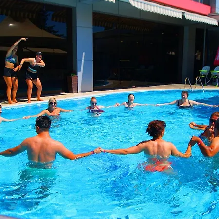 Flamingo Sunny Hotel 4*
