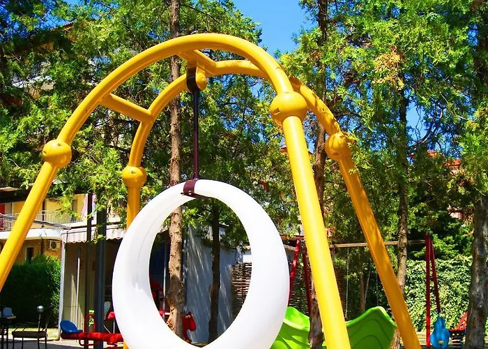 Flamingo Sunny 4* サニービーチ