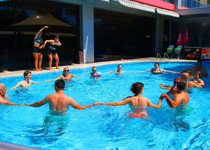 Flamingo Sunny ホテル 4*