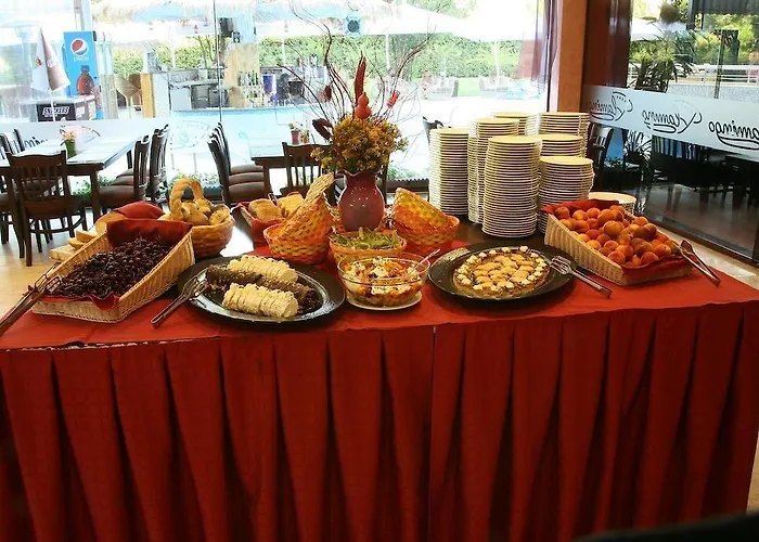 Flamingo Sunny ホテル 4*