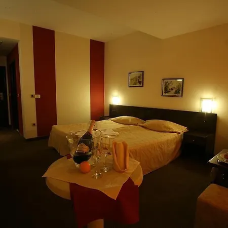 Flamingo Sunny ホテル